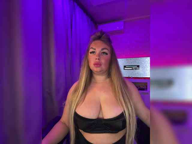 VictoriaDiamo