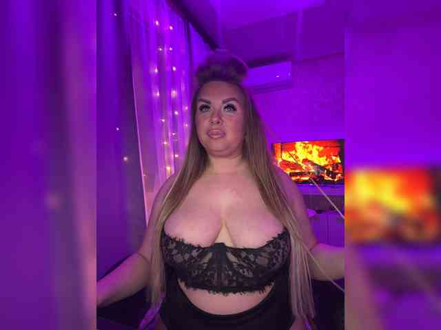 VictoriaFoxxx webcam