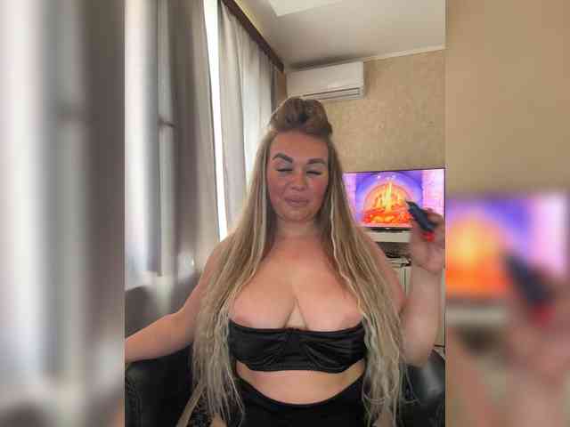 VictoriaFoxxx webcam