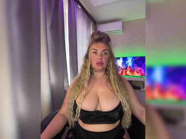 VictoriaFoxxx webcam