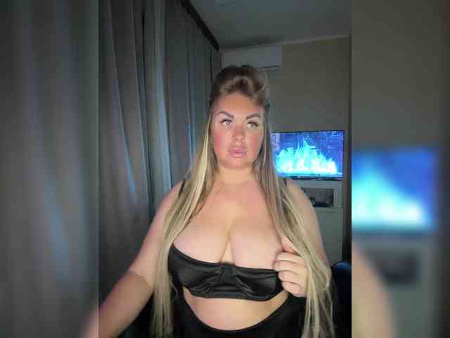 VictoriaFoxxx webcam