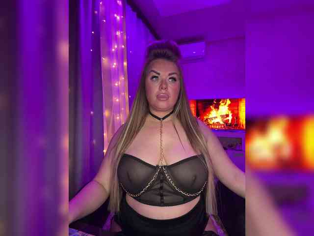 VictoriaFoxxx webcam