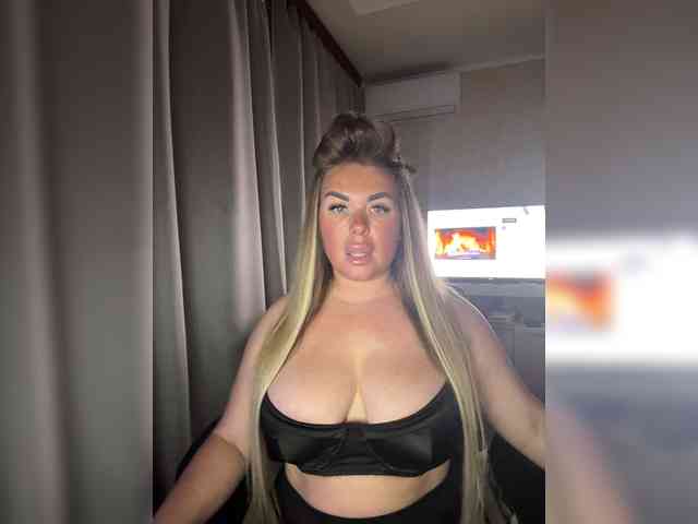 VictoriaFoxxx webcam