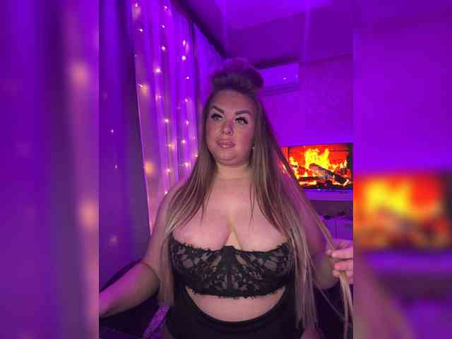 VictoriaFoxxx webcam