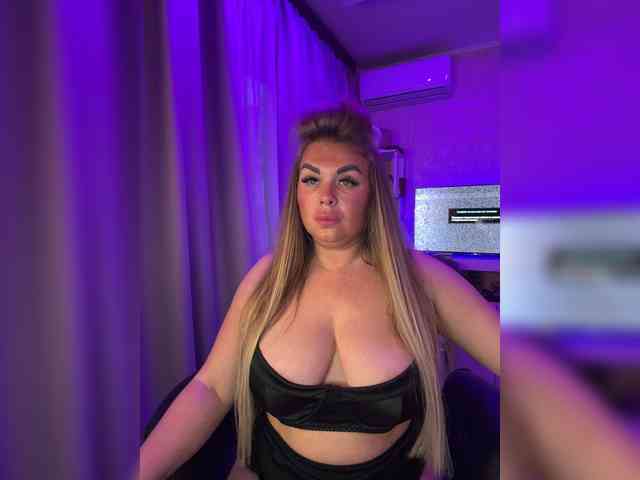 VictoriaFoxxx webcam