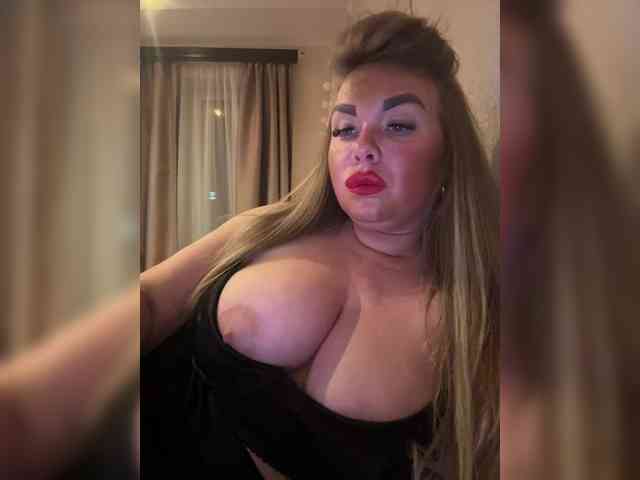 Model: VictoriaFoxxx