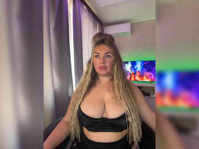 VictoriaFoxxx webcam