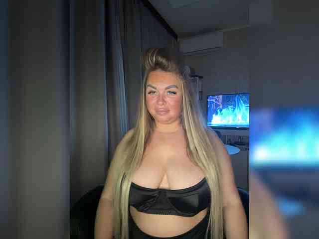 VictoriaFoxxx webcam