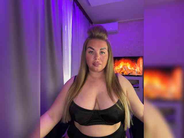 VictoriaFoxxx webcam