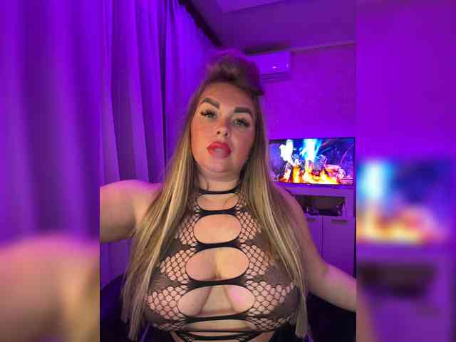 VictoriaFoxxx webcam