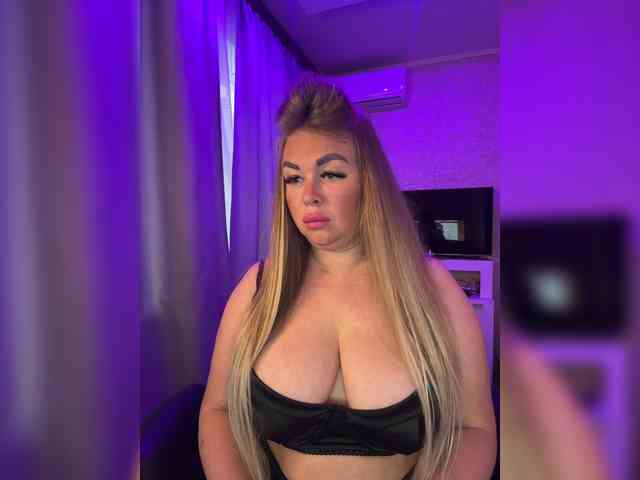 VictoriaDiamo