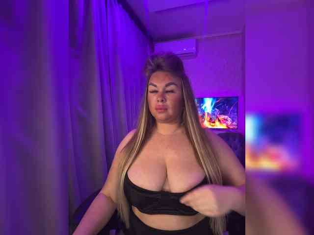 VictoriaFoxxx webcam