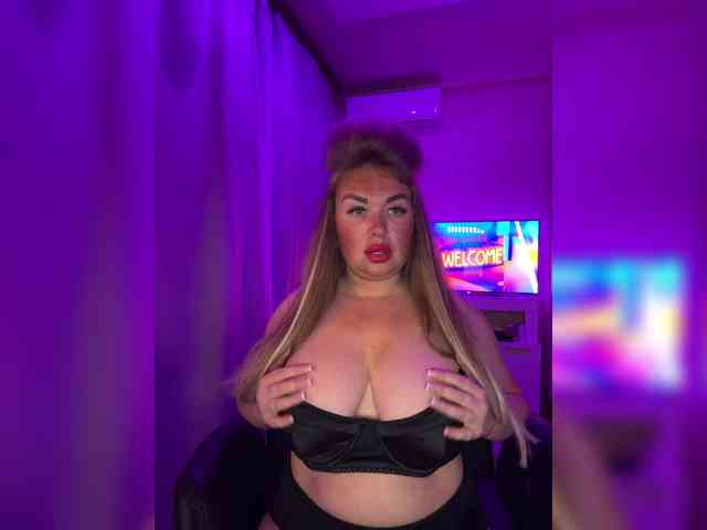 VictoriaFoxxx webcam