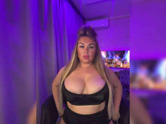 VictoriaFoxxx webcam