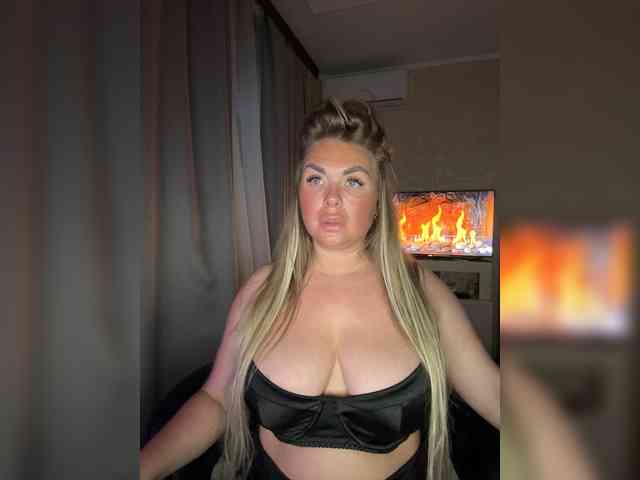 VictoriaFoxxx webcam