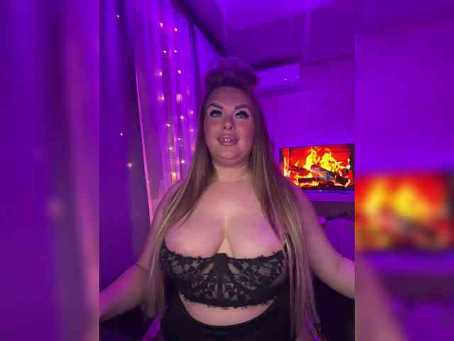 VictoriaFoxxx webcam