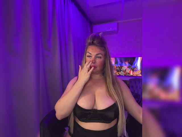 VictoriaFoxxx webcam