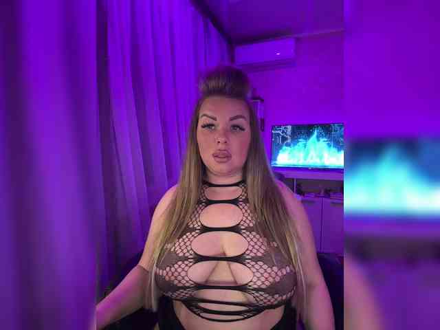 VictoriaFoxxx webcam