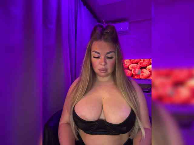 VictoriaFoxxx webcam