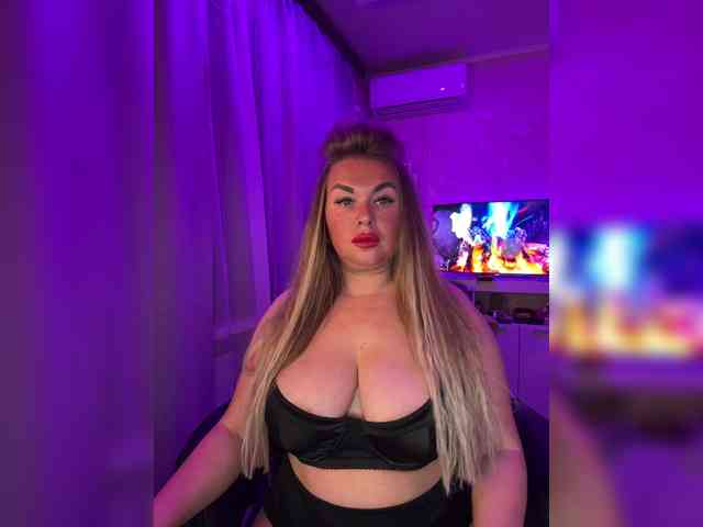 VictoriaFoxxx webcam