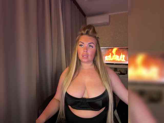 VictoriaDiamo Sex Cam Show
