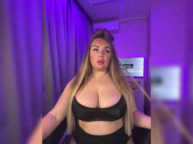 VictoriaFoxxx webcam