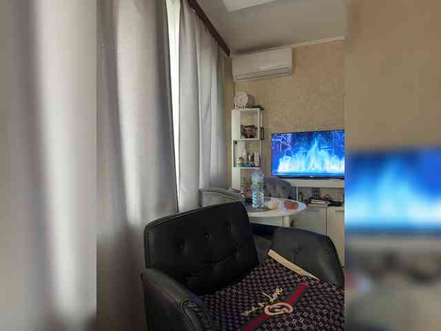 VictoriaDiamo Sex Cam Show