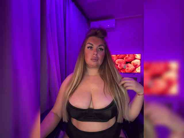 VictoriaFoxxx webcam