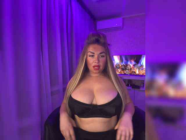 VictoriaDiamo