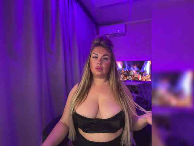 VictoriaFoxxx webcam