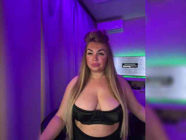 VictoriaDiamo