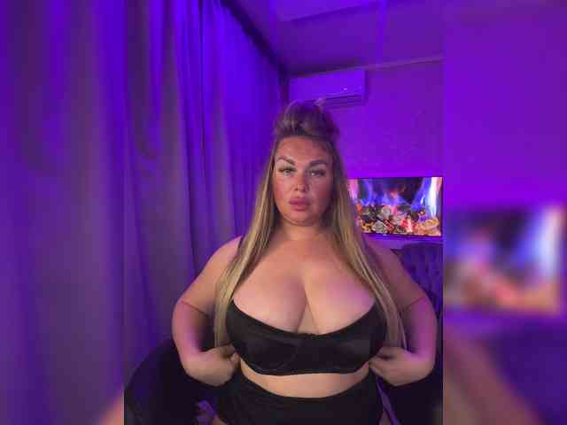 VictoriaFoxxx webcam