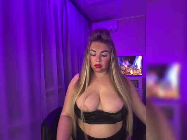 VictoriaFoxxx webcam