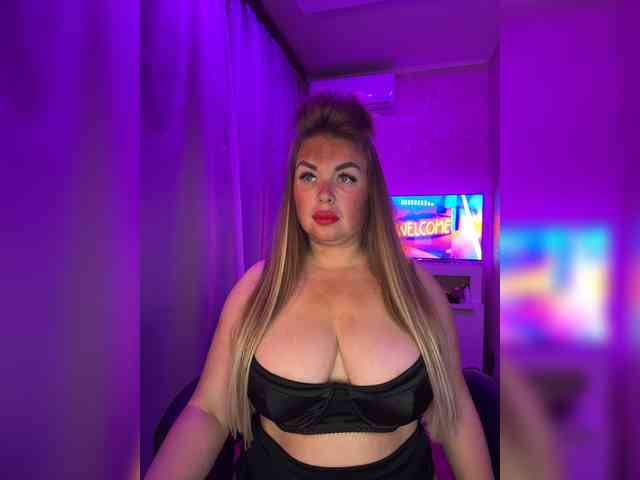 VictoriaFoxxx webcam