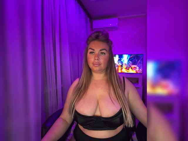 VictoriaFoxxx webcam