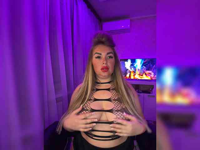 VictoriaFoxxx webcam