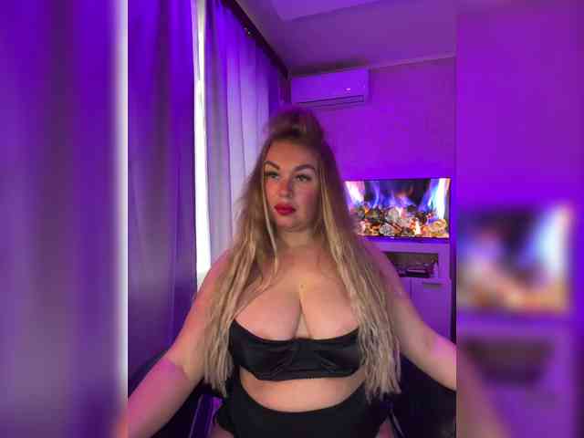 VictoriaFoxxx webcam