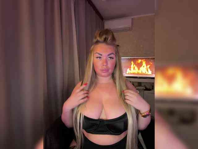 VictoriaDiamo Sex Cam Show