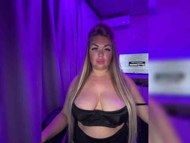 VictoriaFoxxx webcam