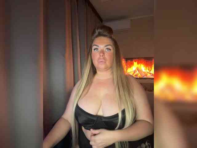 VictoriaDiamo Sex Cam Show