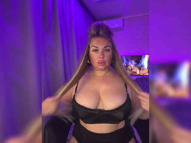 VictoriaFoxxx webcam