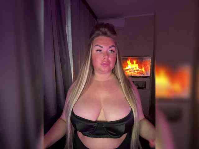 VictoriaFoxxx webcam