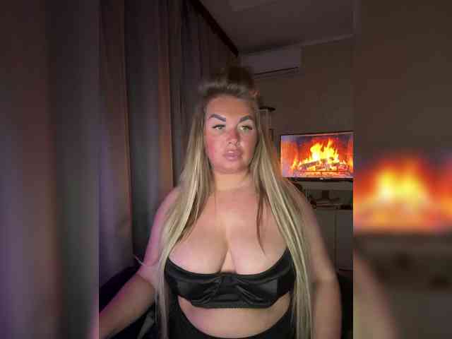 VictoriaFoxxx webcam
