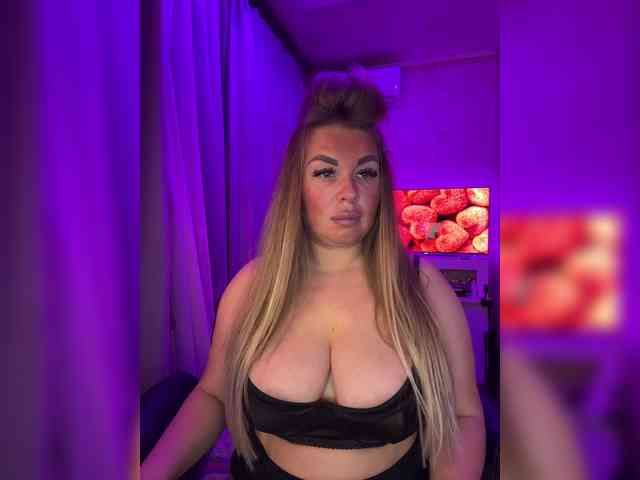 VictoriaFoxxx webcam