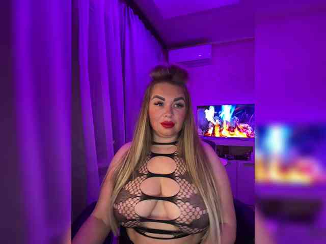 VictoriaFoxxx webcam