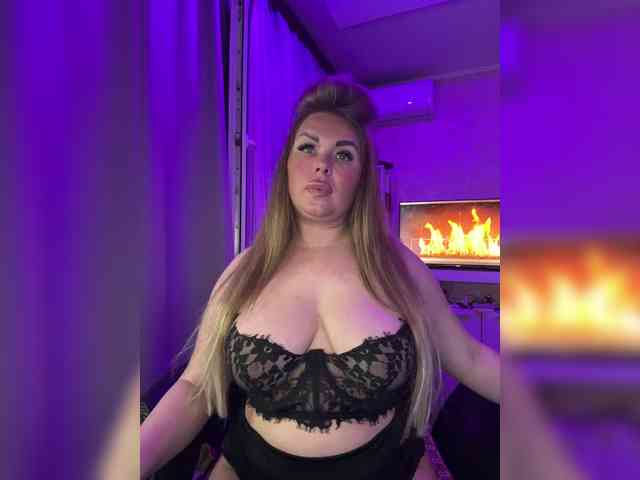 VictoriaFoxxx webcam