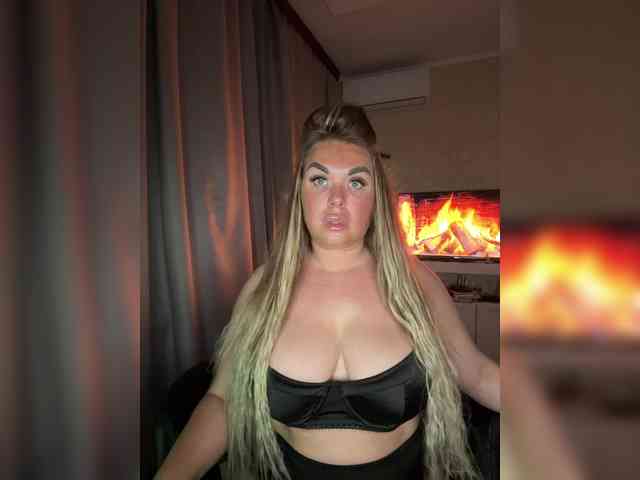 VictoriaFoxxx webcam