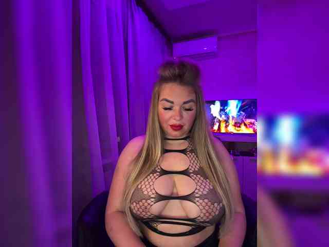 VictoriaDiamo
