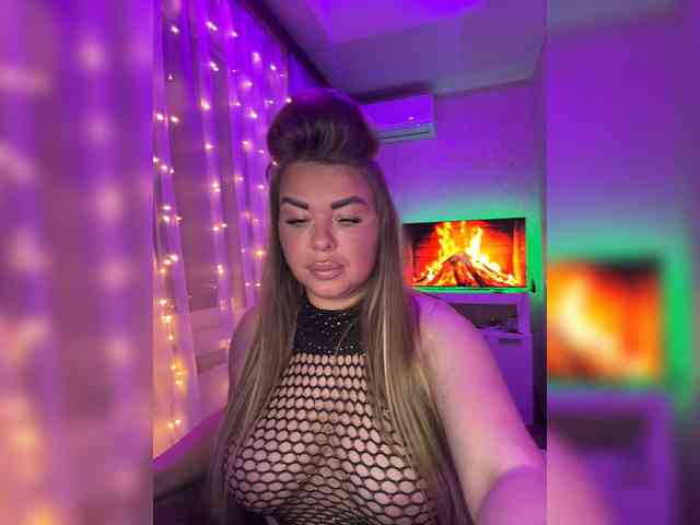 VictoriaFoxxx webcam