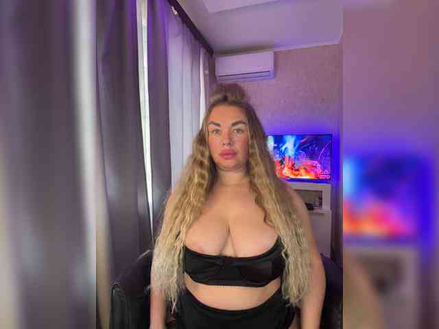 VictoriaFoxxx webcam